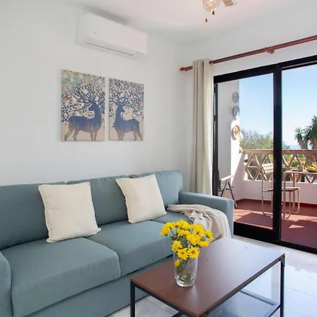 Cozy With Terrace * ميخاس