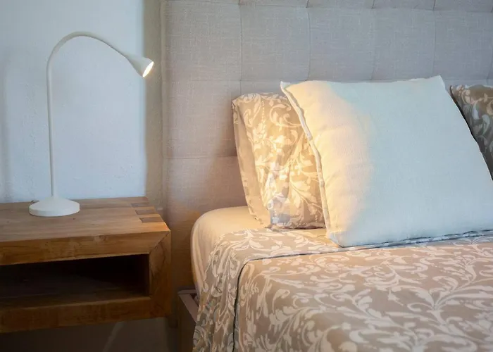 Cozy With Terrace Апартаменты Михас