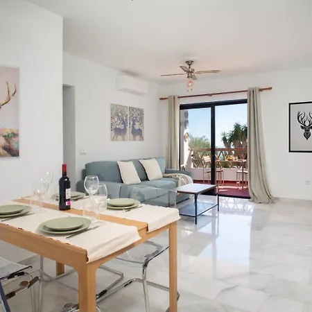 Apartament Cozy With Terrace *